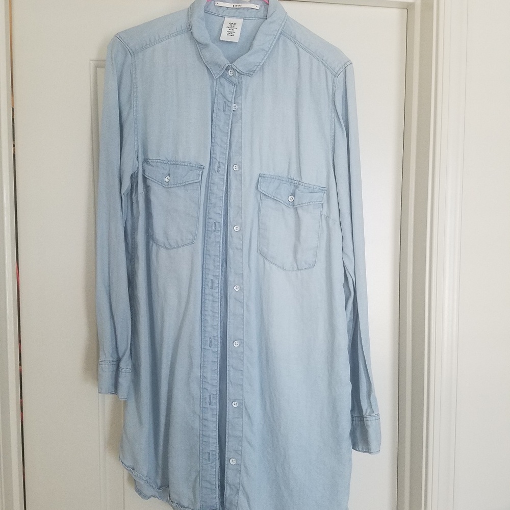 Tunic length chambray shirt